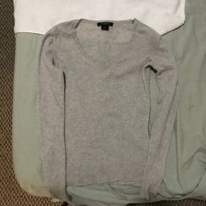 Ann Taylor V neck cashmere sweater
